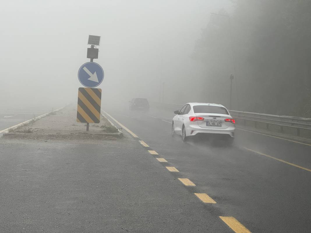 Sürücüler dikkat! Bolu Dağı'nda göz gözü görmüyor - Resim: 9